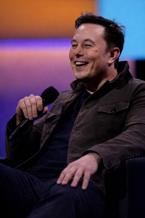 Elon Musk is a trillionaire again as SpaceX stages a massive comeback
