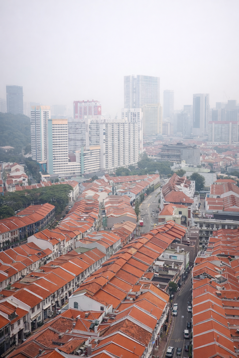 Singapore air quality becomes "very unhealthy" as toxic smog blankets the island