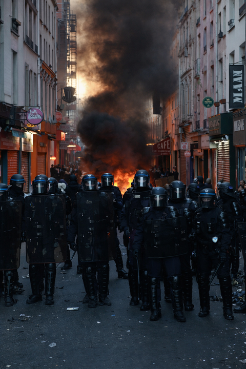 France considers state of emergency as violent protests continue