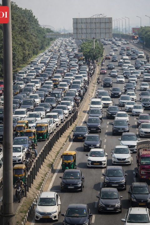 Delhi bans BS4 vehicles from entering NCR from November 2026 to January 2027