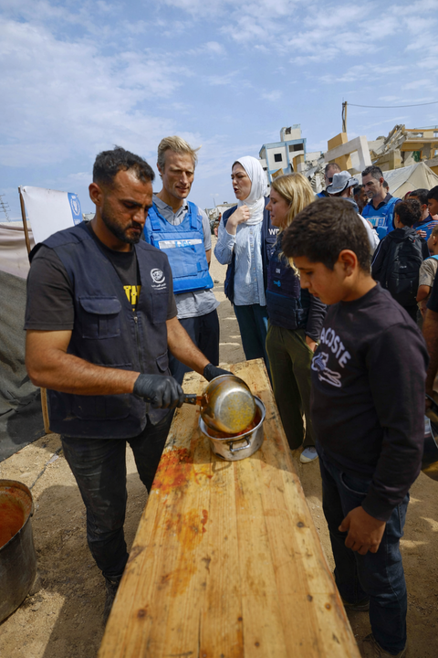 UN food agency cuts aid to 5,00,000 Palestinians in Gaza amid funding shortage