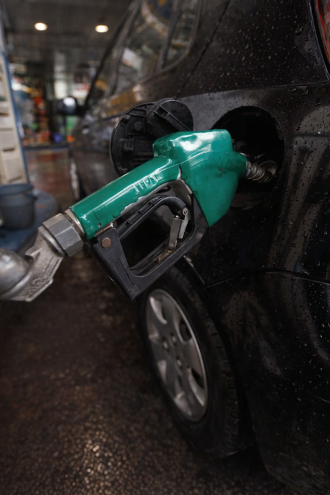 Petrol’s dominance slips as Indian buyers turn to CNG, hybrids and EVs