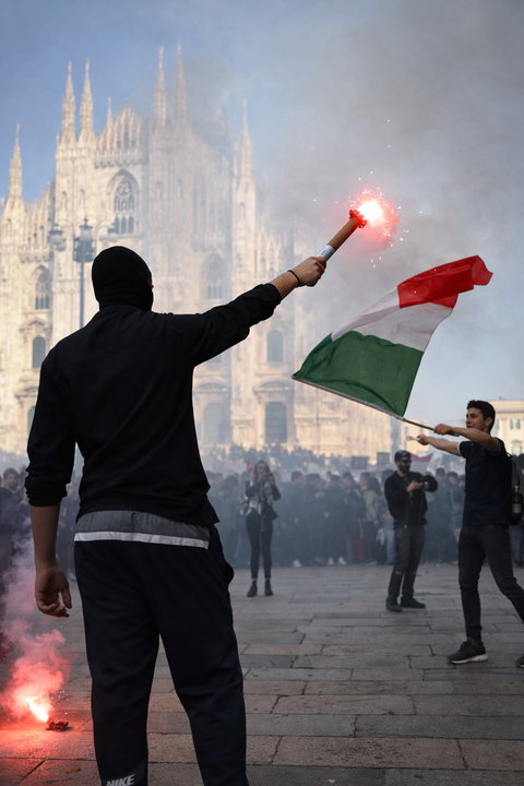 Violence breaks out at Milan protest as demonstrators clash with riot police