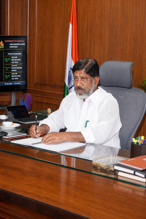 BRS accuses Telangana government of holding a pointless drought meeting