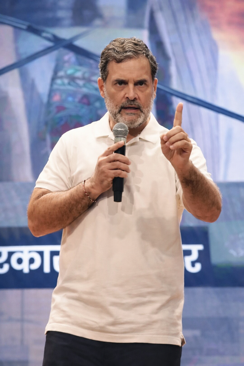 Police can break bones, not satyagraha says Rahul Gandhi over Police misconduct