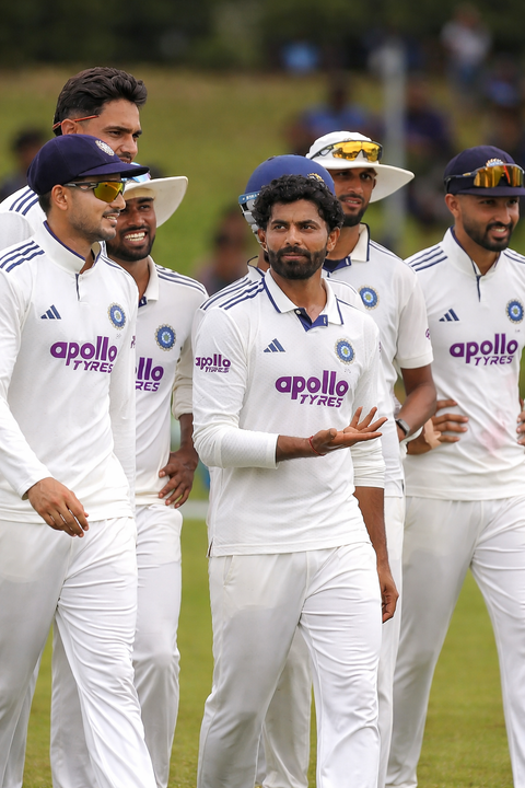 Sri Lanka resist but India stay on top in second Test