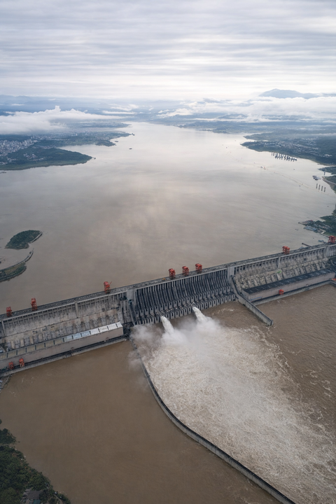 Arunachal people have been protesting for a year against this dam. Swipe to know the details.