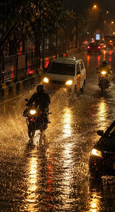 Hyderabad under yellow alert as northeast monsoon brings three days of rain