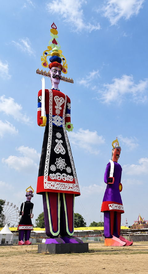 World's tallest Ravana effigy? Delhi organisers claim new 221-foot record