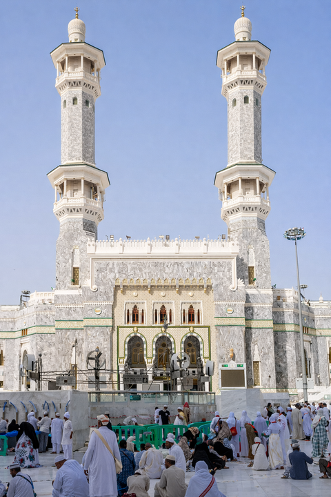 Saudi Arabia executes two Bangladeshis over immoral act in Mecca mosque