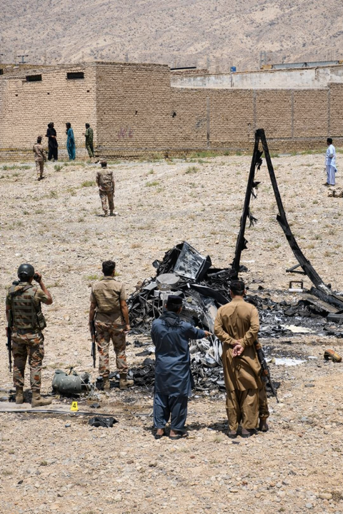 Pakistan Army training aircraft crashes in Quetta, killing two pilots