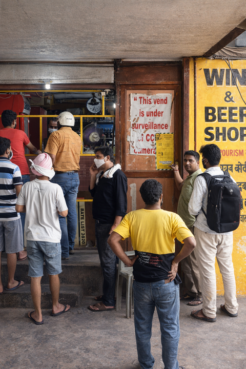 Delhi government announces two-day liquor ban ahead of October 10 protest