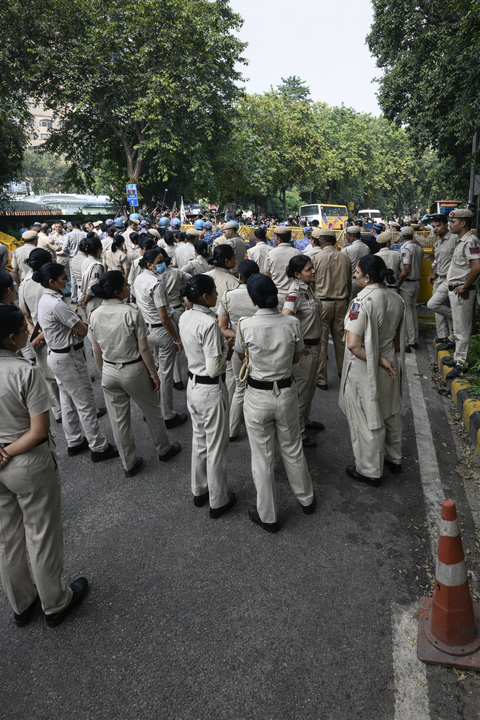 Supreme Court issues notices on petitions about anti-CEC protests in Delhi
