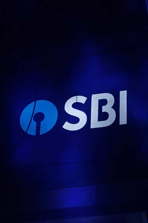 SBI confirms a customer data breach, with the full scale still unverified