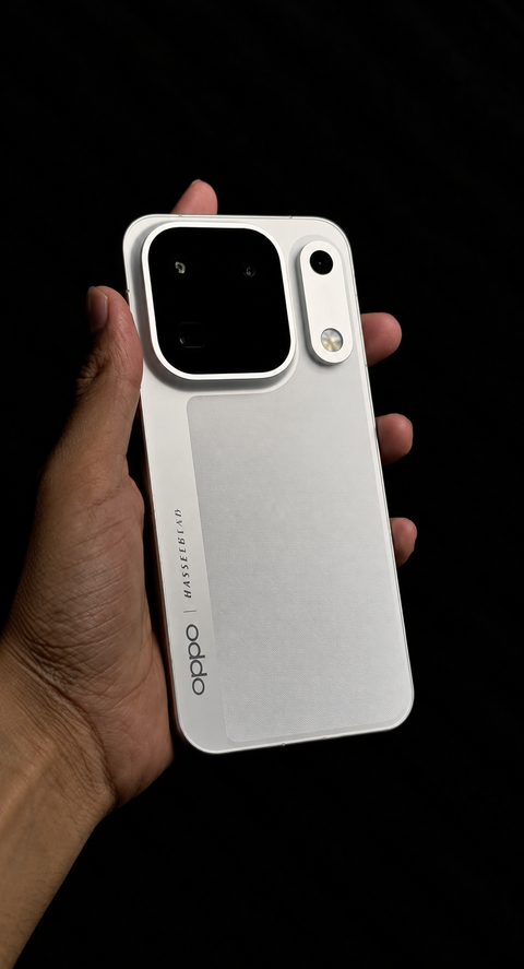 OPPO Find X10 Pro Max launches in India at Rs 1,99,999 with three 200MP cameras