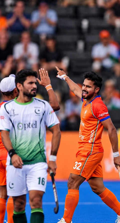 India beat Pakistan 4-3 in thrilling hockey semifinal to reach the final