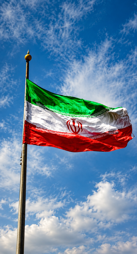 Iran warns US bases could be targeted amid tensions over Hormuz proposal