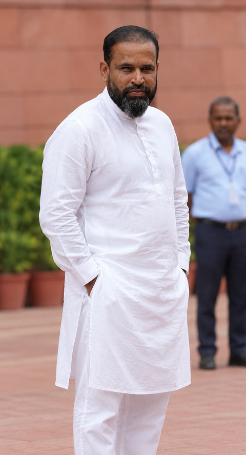 After quitting TMC, Yusuf Pathan gets Gujarat nod for disputed land allotment