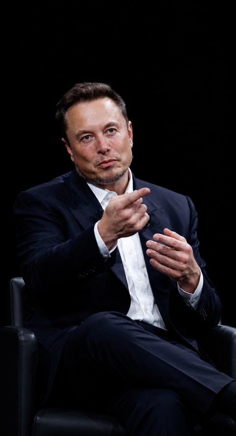 Elon Musk urges Anthropic to give shares directly to the public, says he plans the same