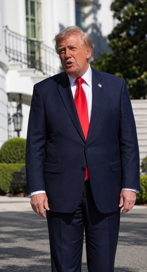 Trump claims “Paris will become a Muslim city” over France’s immigration policies