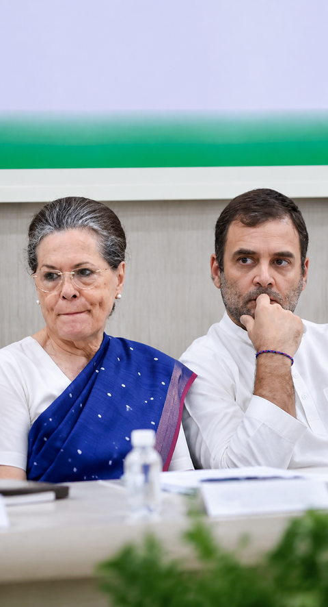 Sonia, Rahul Gandhi challenge ED's National Herald plea citing PMLA requirements
