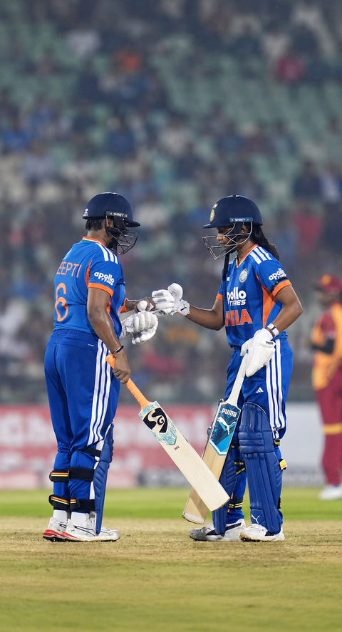 India Women beat Zimbabwe as Deepti and Niki Prasad rescue the chase