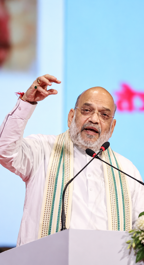 Amit Shah challenges Rahul Gandhi and Akhilesh Yadav to debate voter rolls in Parliament