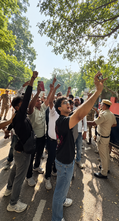 CJP leaders Saurav Das, Ashutosh and Ajinkya arrested after Jantar Mantar protest